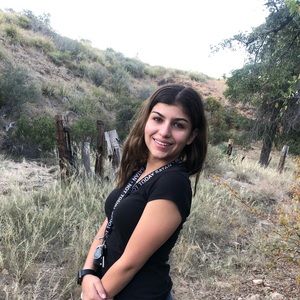 Meet your Posher, Lexie